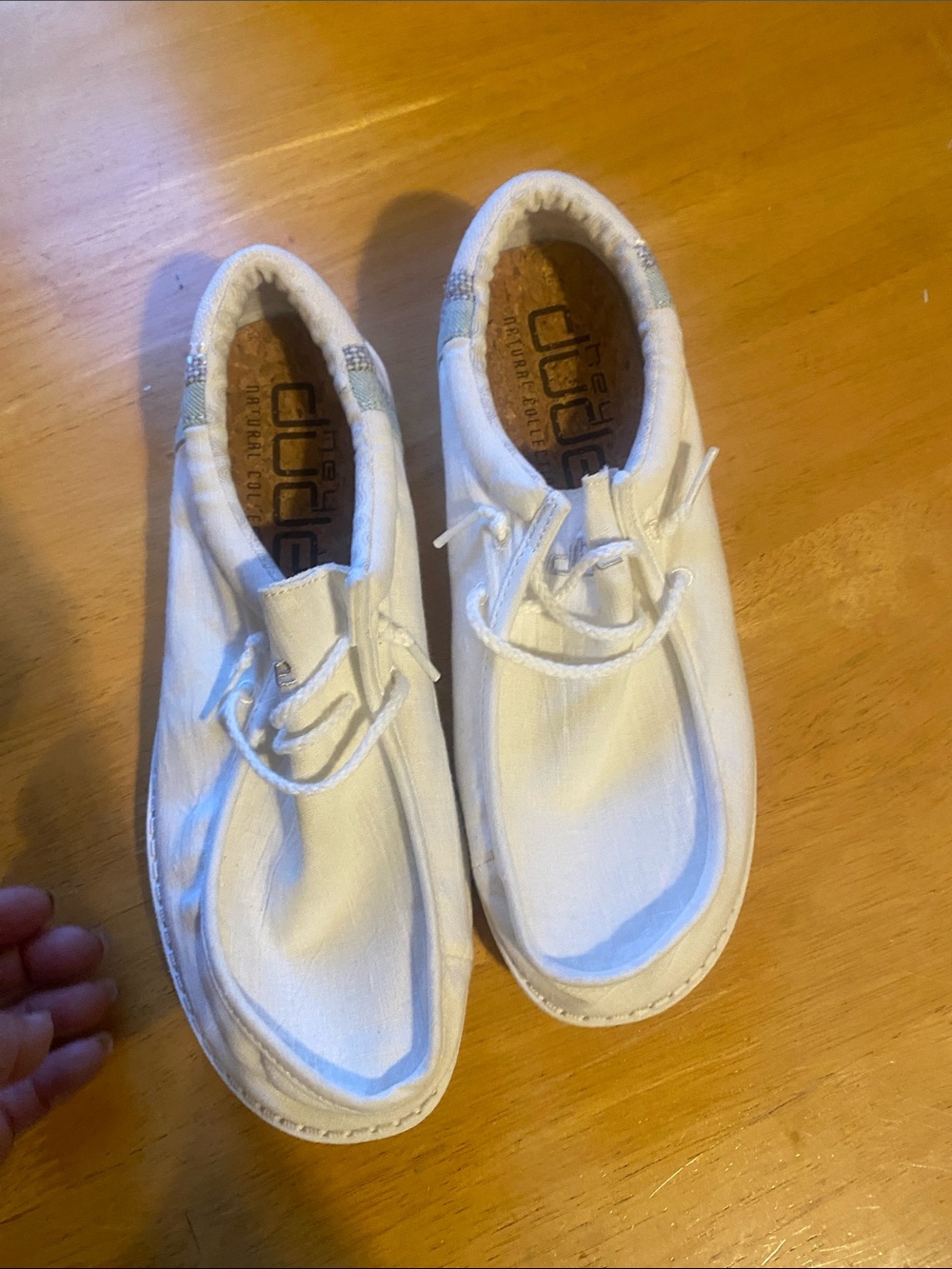 Hey Dude 9 shoes Excellent condition